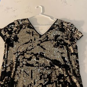 Gold sequin dress size large. Perfect for Eras Tour. Will ship same-day.